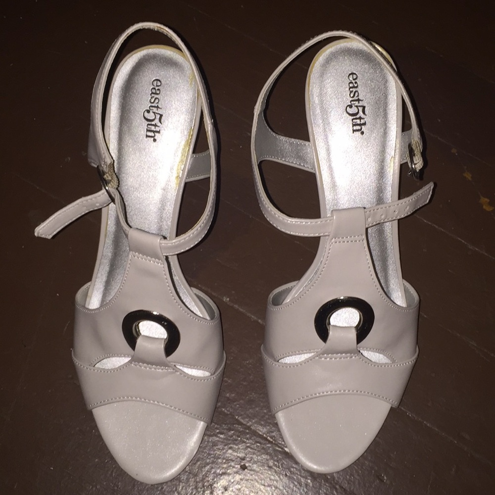 E. 5th Ave. sexy 👠 shoes new in box - Picture 2 of 4